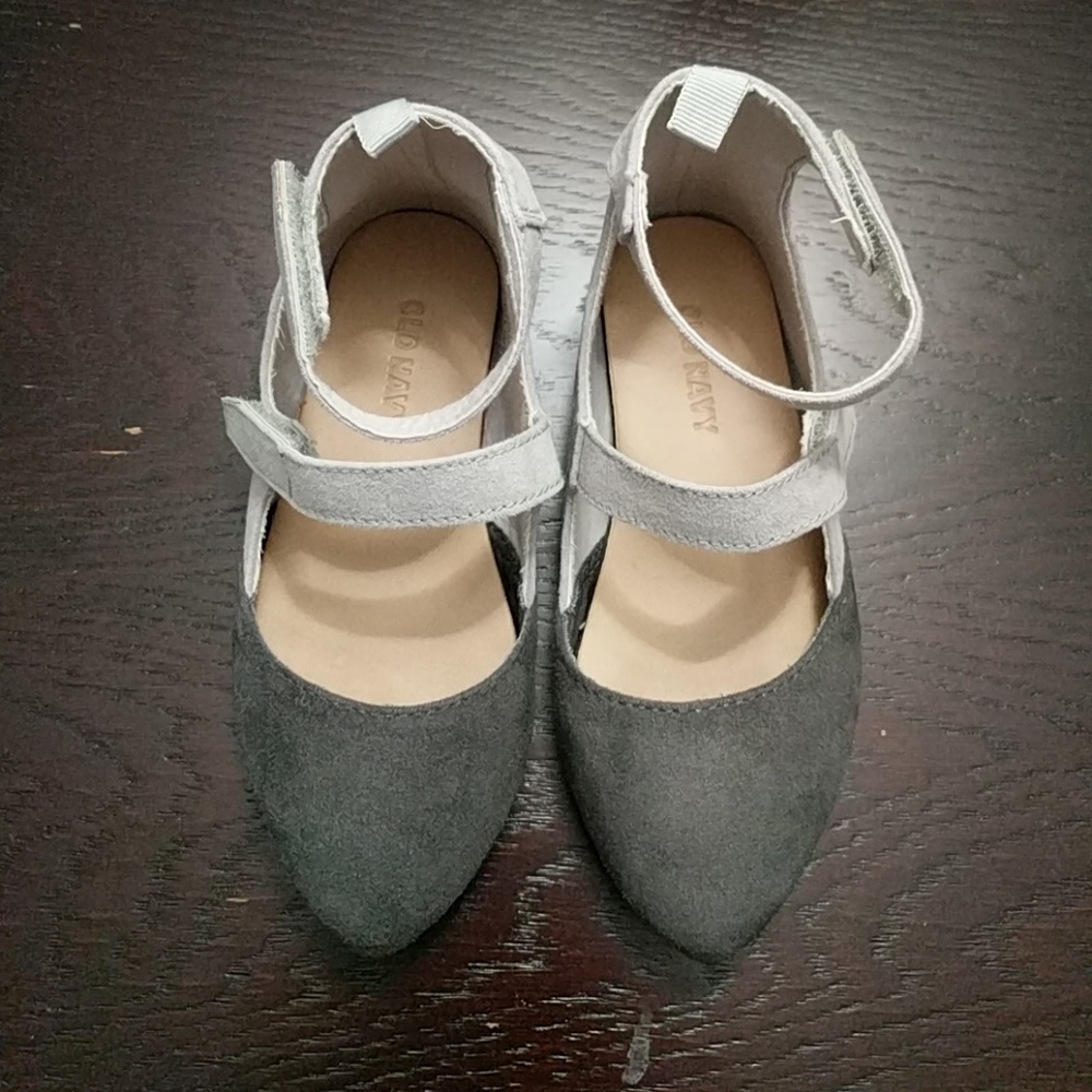 Girl's Dress Shoes